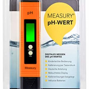 Die Ringelnatter vertreiben Gefahr für Frösche und Fische im Teich